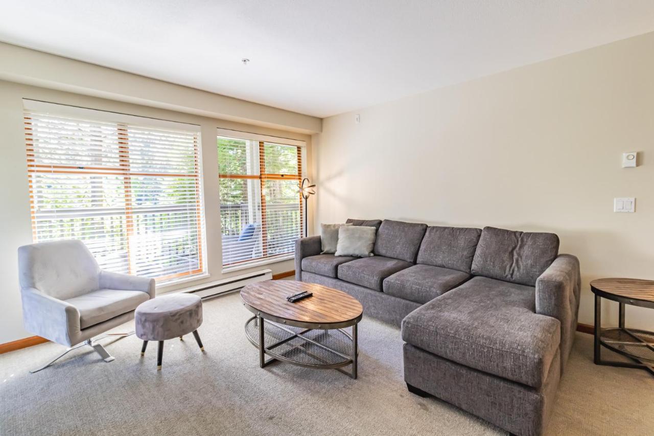 Northstar Aparthotel Whistler Bagian luar foto