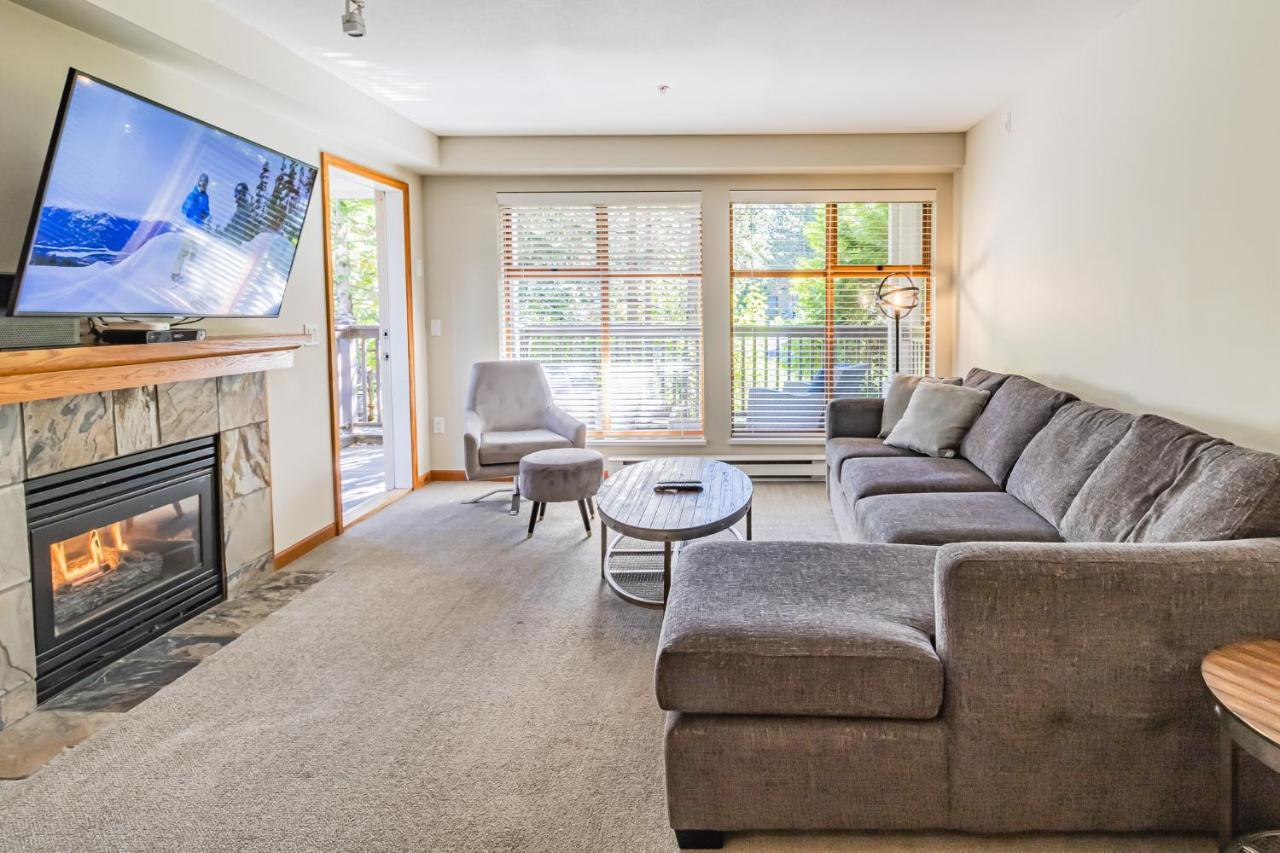 Northstar Aparthotel Whistler Bagian luar foto