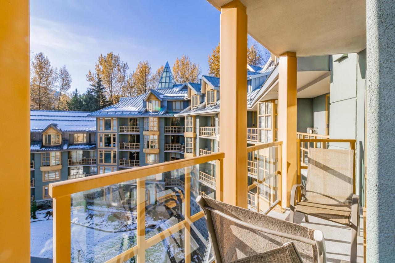 Northstar Aparthotel Whistler Bagian luar foto