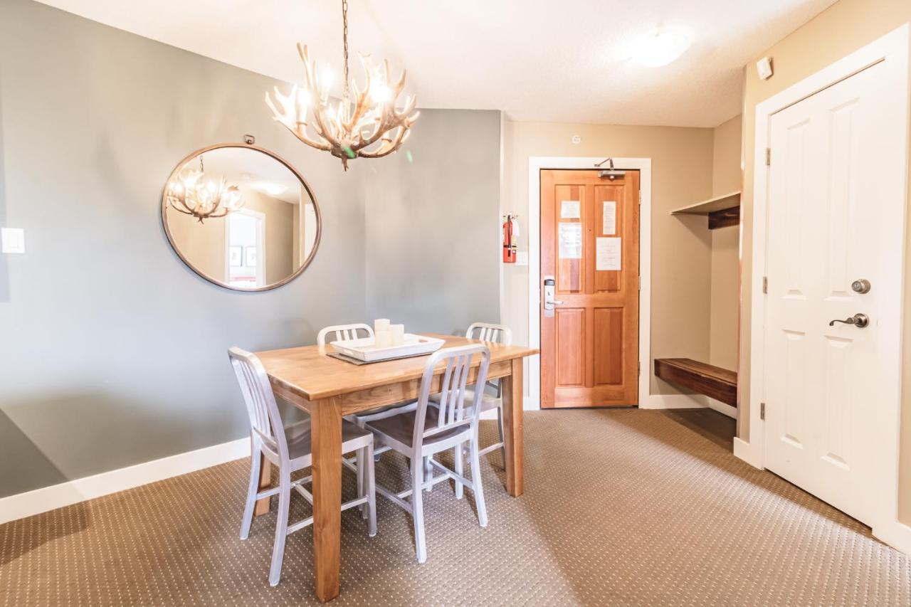 Northstar Aparthotel Whistler Bagian luar foto
