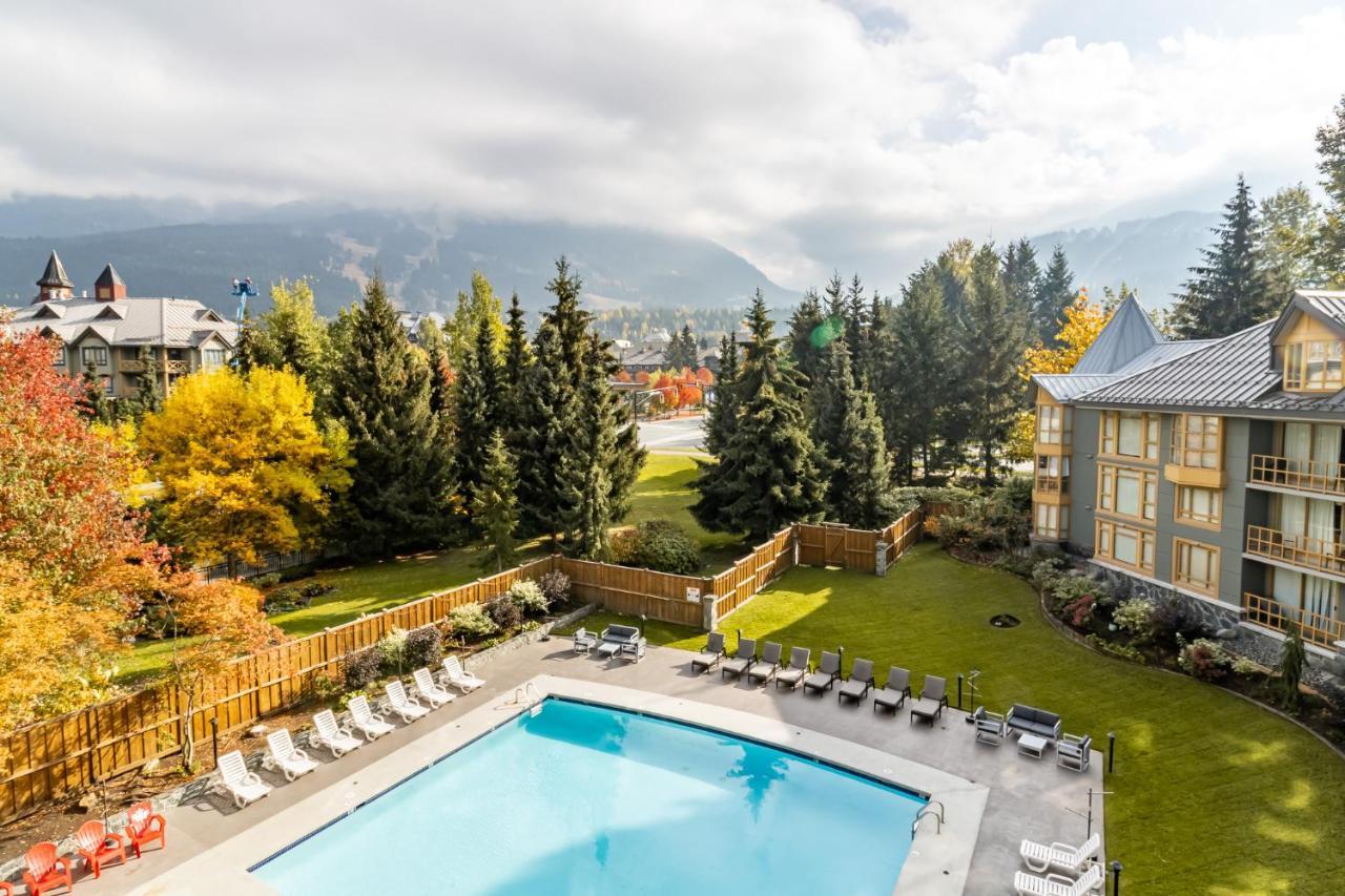 Northstar Aparthotel Whistler Bagian luar foto