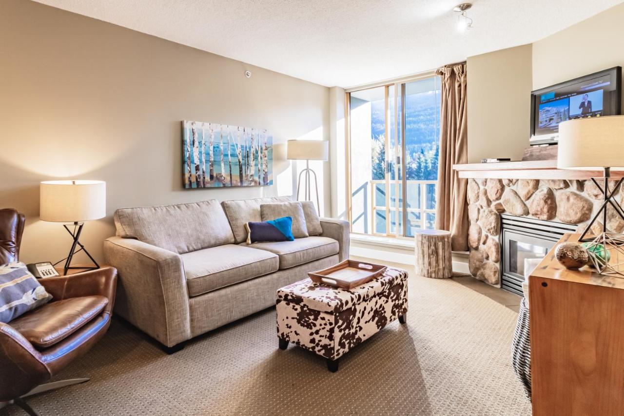 Northstar Aparthotel Whistler Bagian luar foto