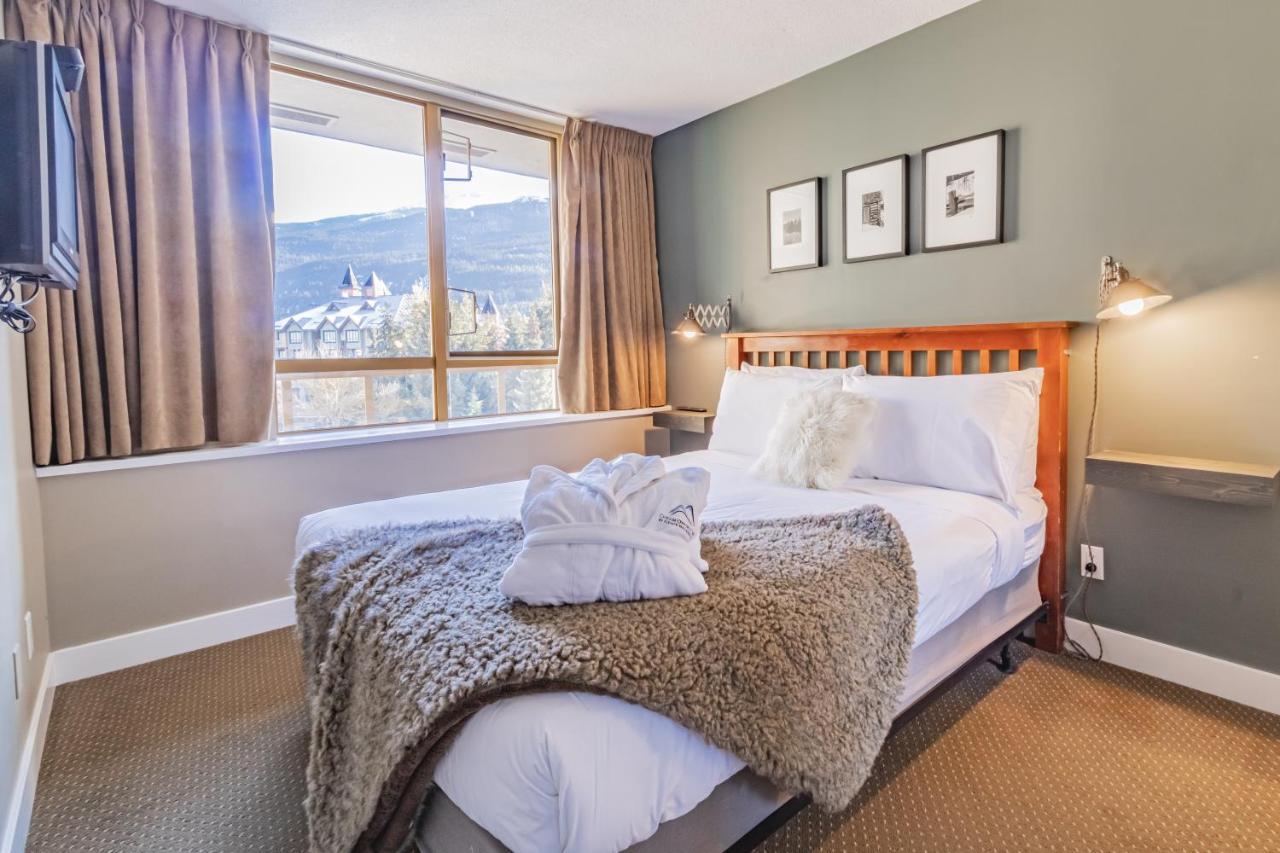 Northstar Aparthotel Whistler Bagian luar foto