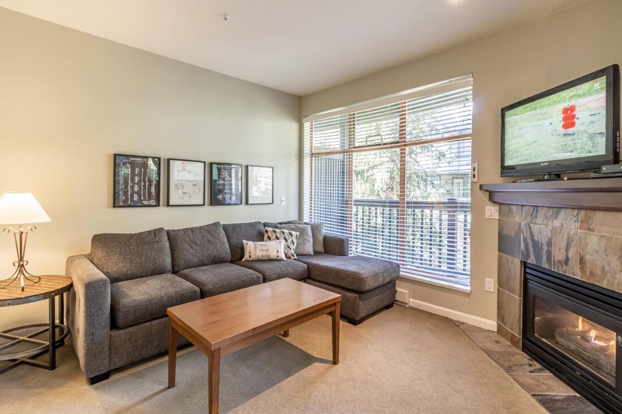 Northstar Aparthotel Whistler Bagian luar foto
