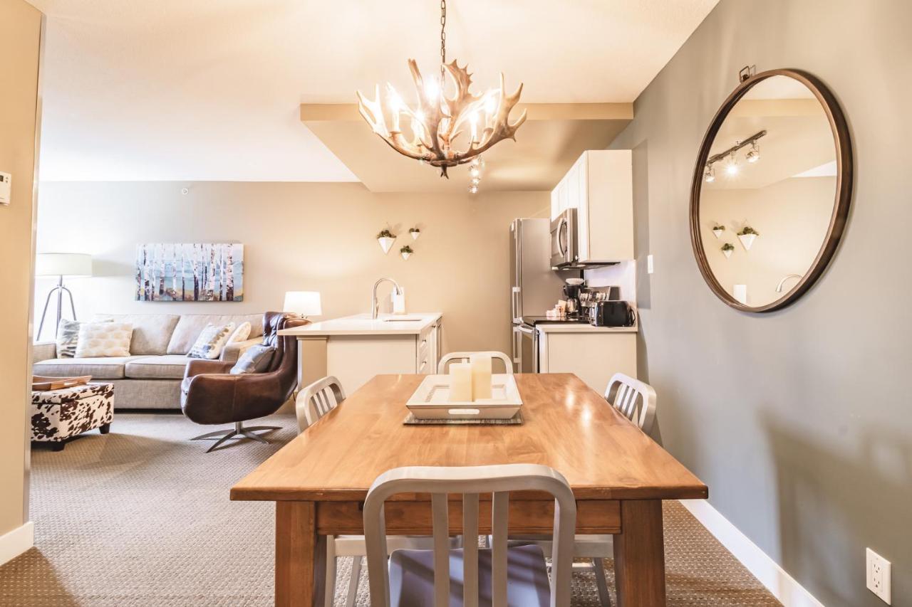 Northstar Aparthotel Whistler Bagian luar foto