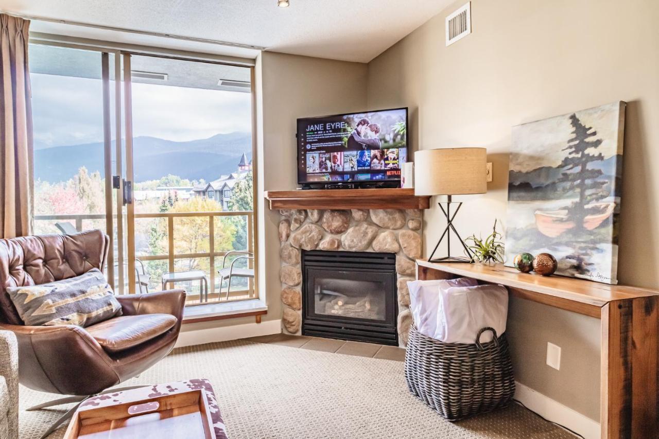 Northstar Aparthotel Whistler Bagian luar foto