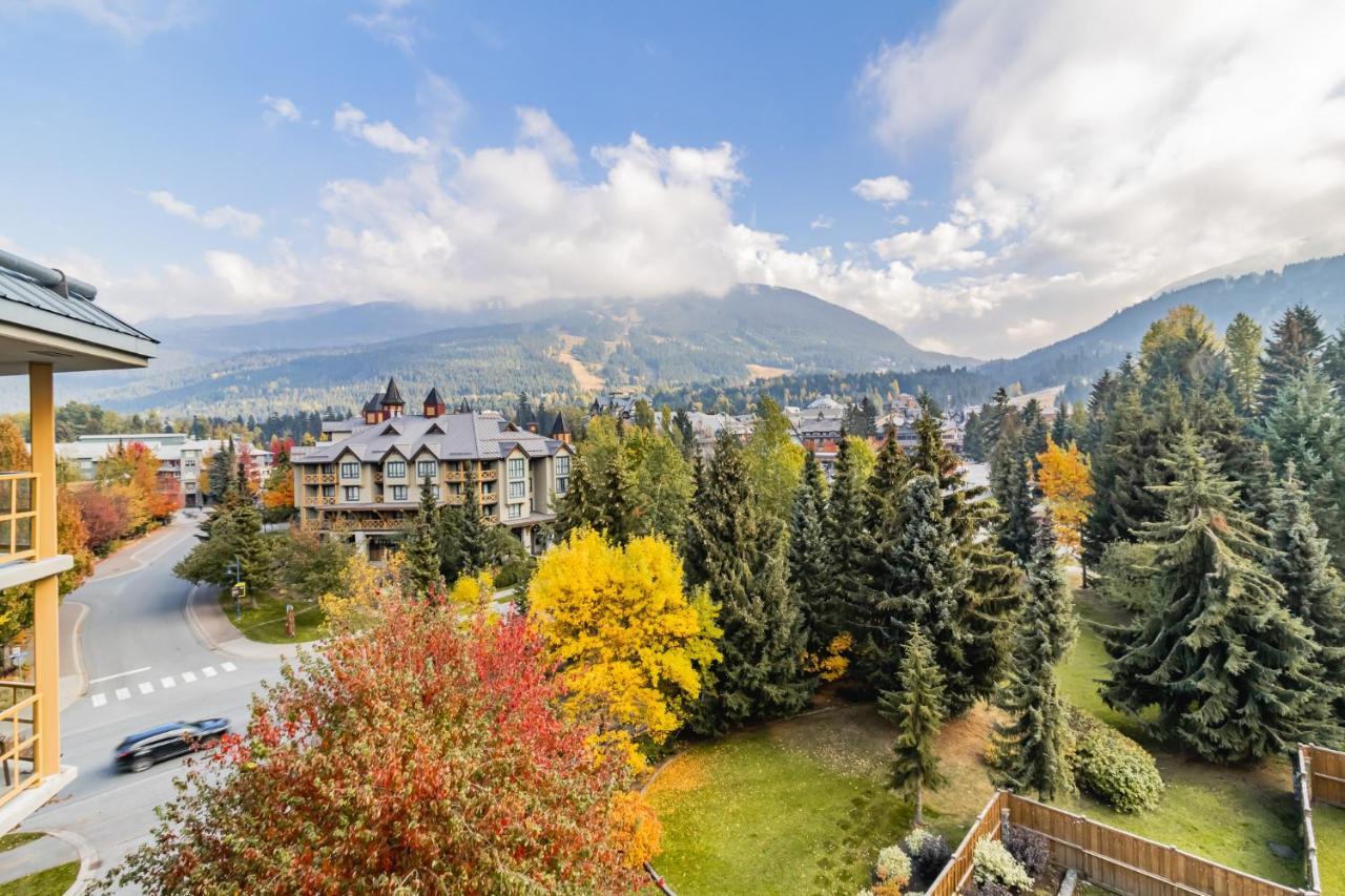 Northstar Aparthotel Whistler Bagian luar foto
