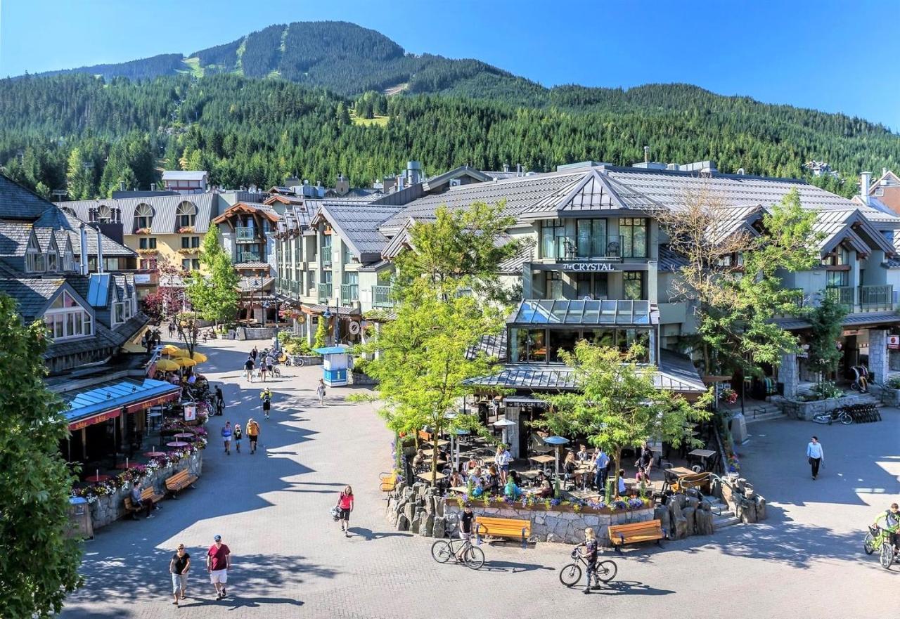 Northstar Aparthotel Whistler Bagian luar foto